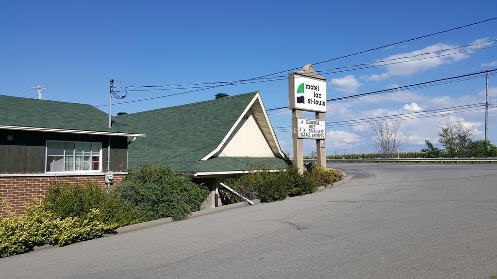 Motel Lac St-Louis Salaberry-de-Valleyfield Esterno foto